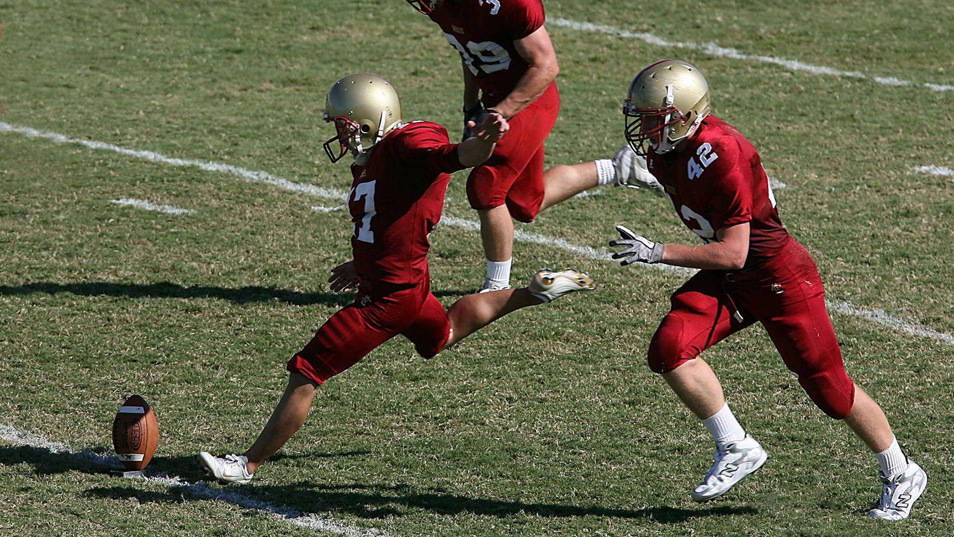 体育双响炮,德国队轻取法国展霸气,李梓嘉带队羽坛再创辉煌